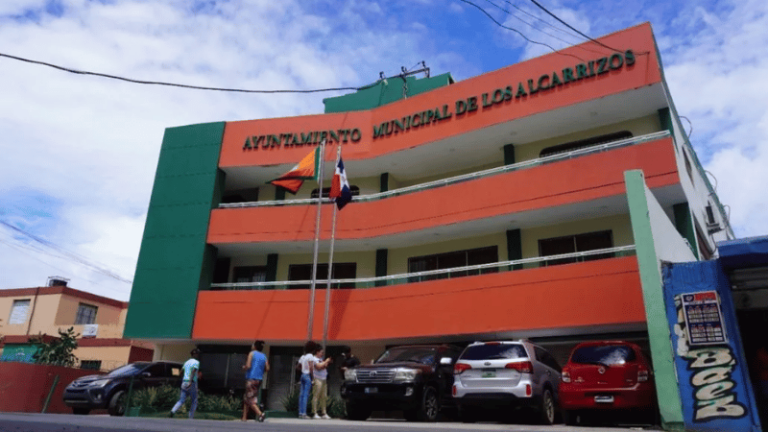 Ayuntamiento de Los Alcarrizos Continúa Pago de Prestaciones a Exempleados - Imagen