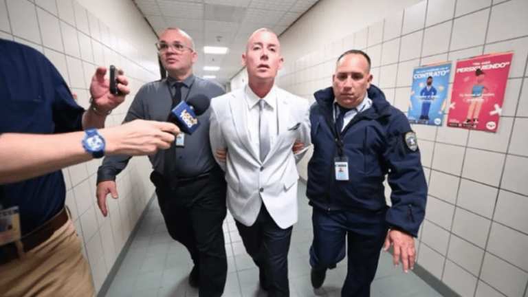 Cosculluela saldrá de prisión tras pagar una fianza de 150,000 dólares - Imagen