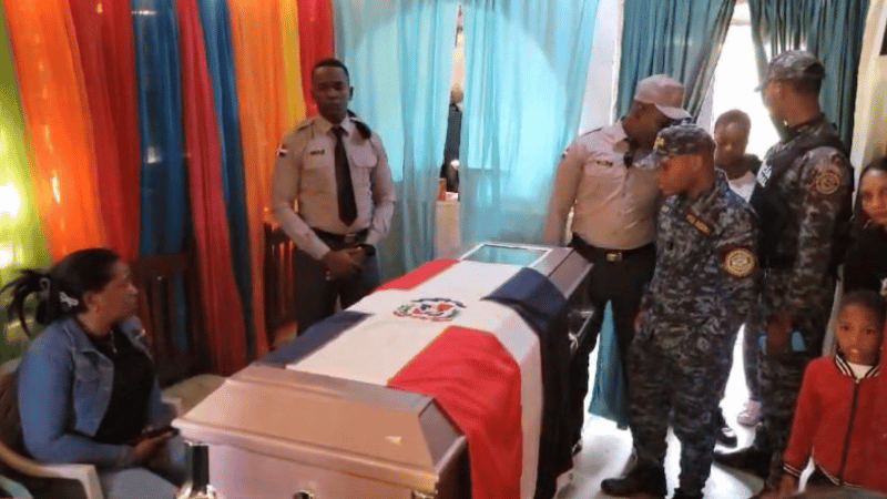 Mueren policía y civil tras choque por carrera clandestina; militar del Ejército herido - Imagen