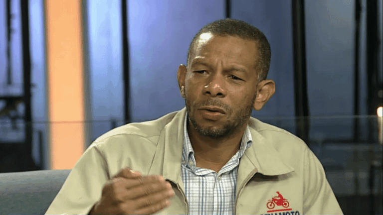 Presidente de Fenamoto llama a motociclistas a quedarse en casa durante Semana Santa 2025 - Imagen