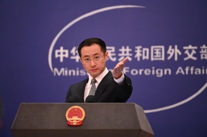 China insta a EEUU propiciar el desarme nuclear internacional