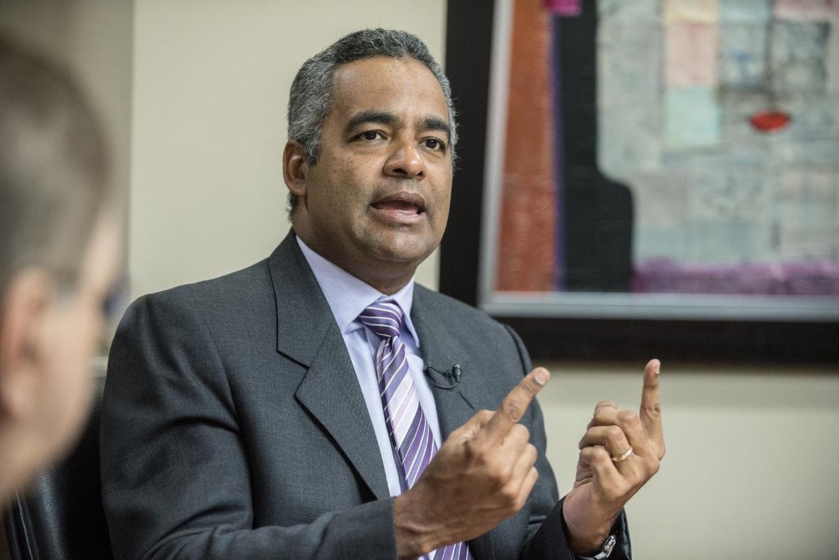 Ministro Joel Santos asegura la RD registra avances en energía