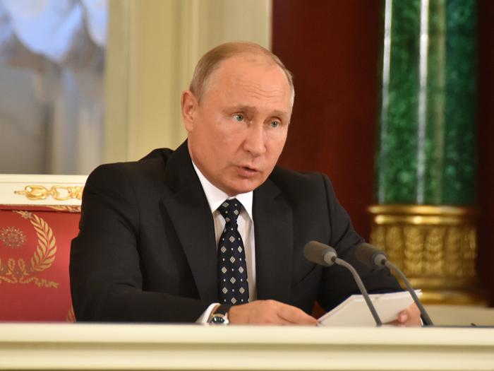 Putin felicita tropas convencido de una victoria sobre Ucrania