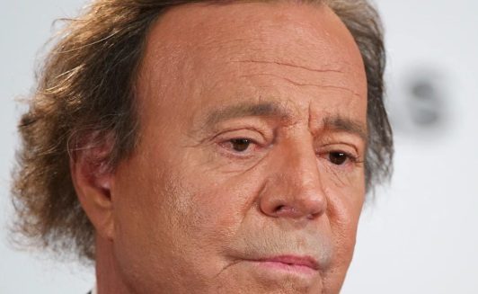 Denuncia contra Iglesias sería aceptada en RD; según juristas