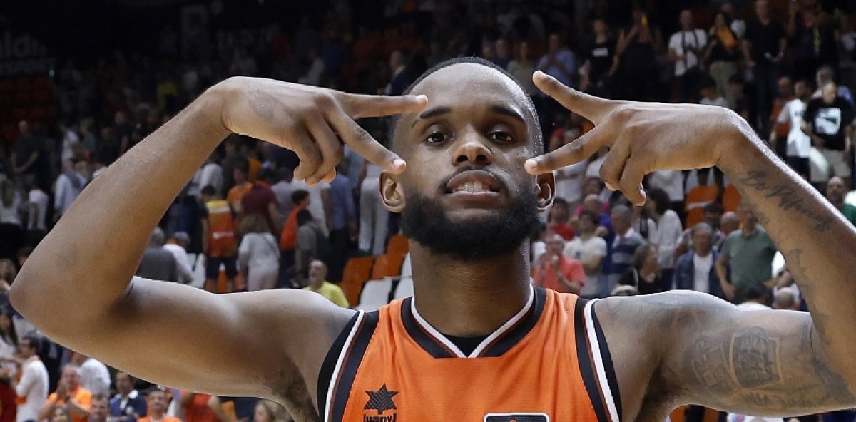 Dominicano Jean Monero anota 25 puntos en victoria Valencia