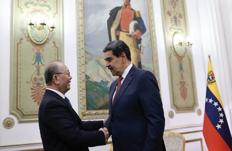 Enviado especial de Xi Jinping visita a Maduro en Venezuela