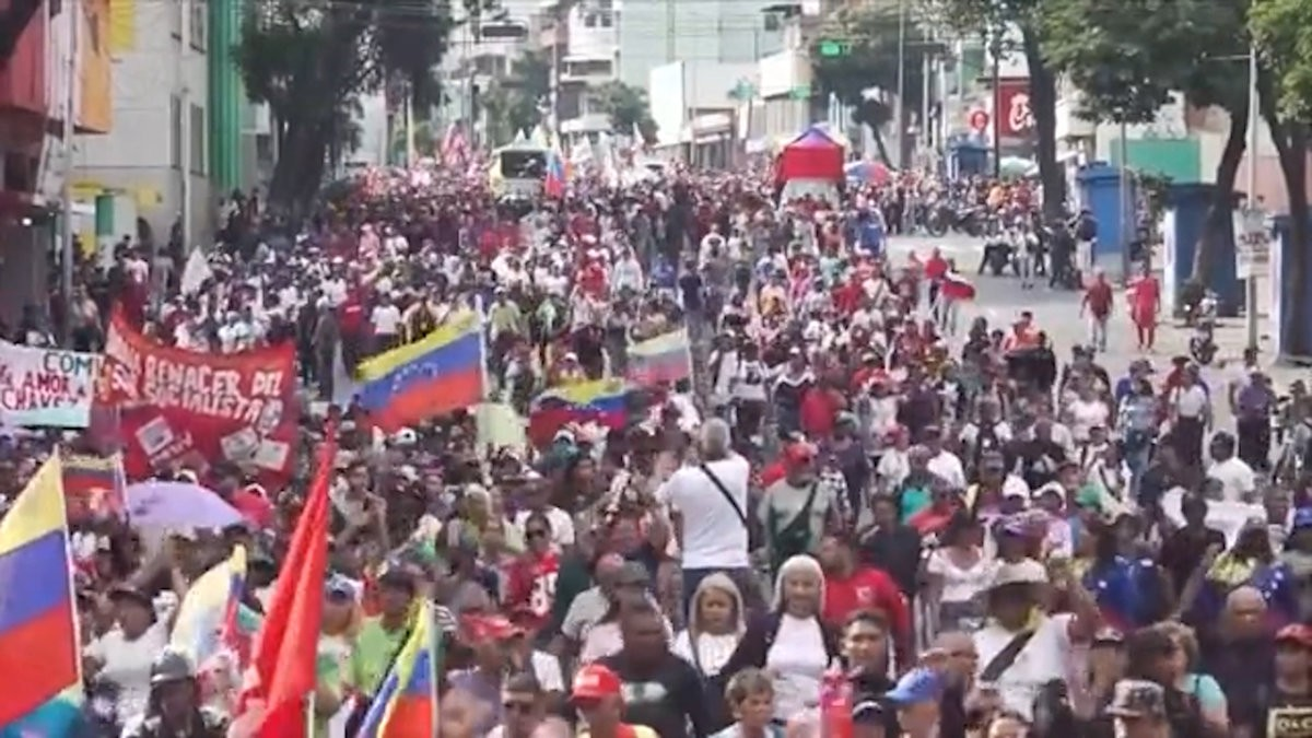 EU pide abandonar Venezuela ante posibles ataques armados