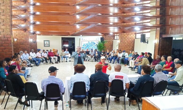 Izquierdistas acusan Abinader de ser parte de acciones de EEUU