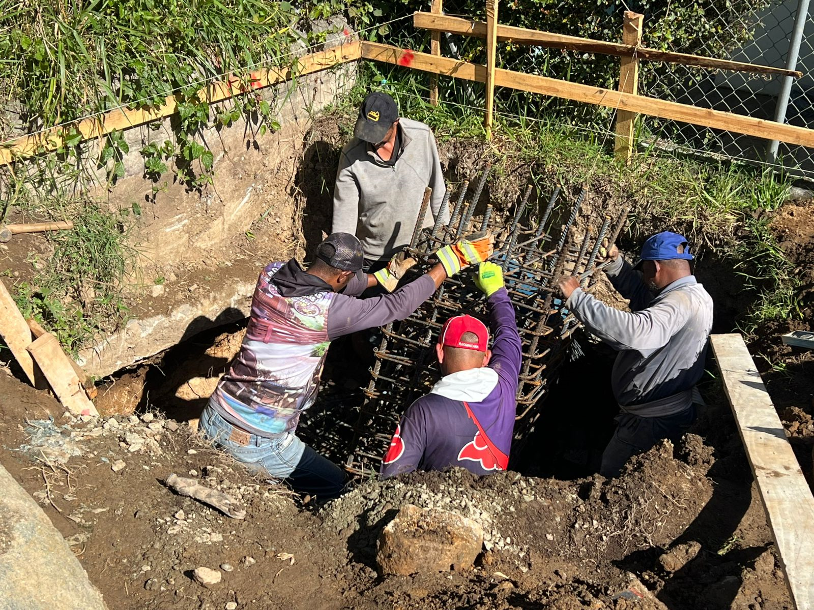 JARABACOA: Arranca obra de centro deportivo de Manabao