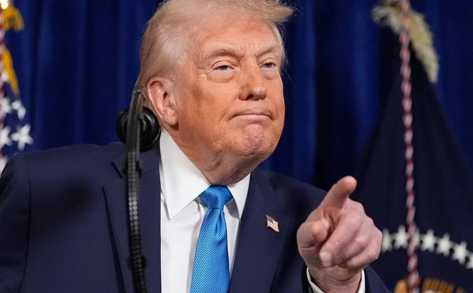 Trump a Cuba: No habrá más petróleo ni dinero de Venezuela