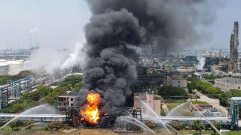 CHINA: Varios muertos por la explosión en tienda pirotecnia