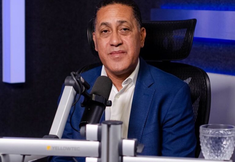 Dice erradicarán práctica de dar clases en espacios improvisados