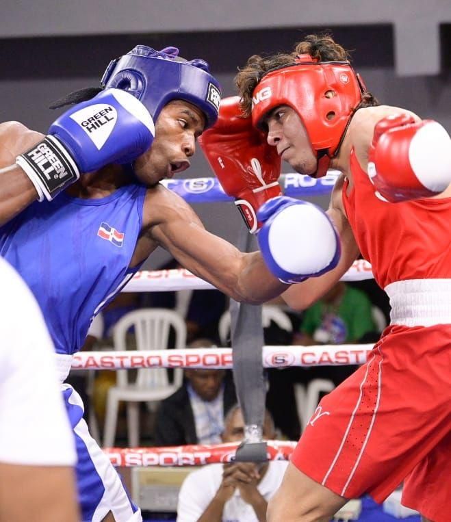 Dominicano Medina brilla en la Copa Independencia de Boxeo