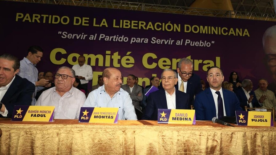 El PLD aprueba la lista de ocho aspirantes a la presidencia RD