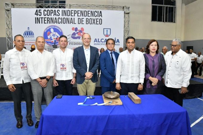 Ministerio de Deportes entrega RD$ 1