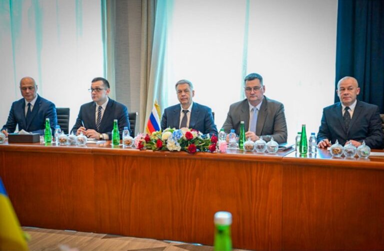 Rusia señala avances positivos en negociaciones con Ucrania