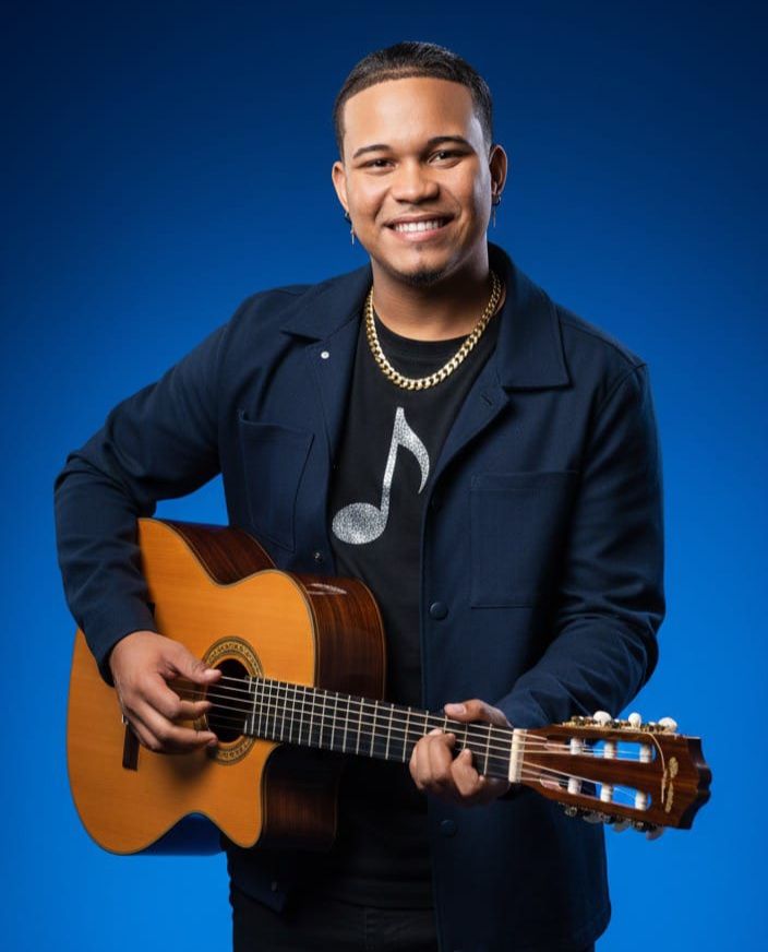 GERAL GUSMAN ESTRENA “LA SANTA Y LA DIABLA” Y CONSOLIDA SU PROYECCIÓN EN LA BACHATA