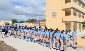 El verdadero debate: lograr que la escuela recupere la autoridad moral, cultural y pedagógica 