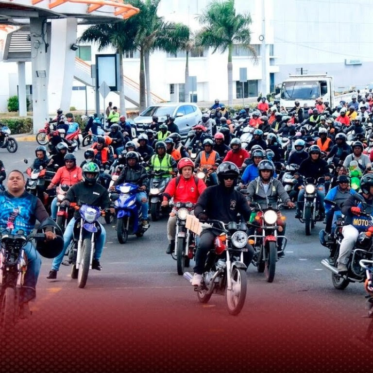 Motoristas y celulares: peligro público