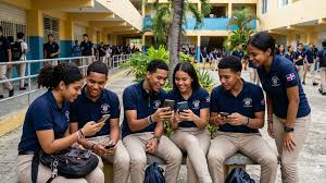 Correcta decisión: Prohibir celulares en escuelas 